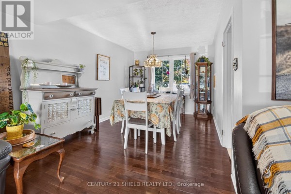 Dining room - 1319 Aubin Avenue, Cornwall, ON K6J4R9 Photo 5