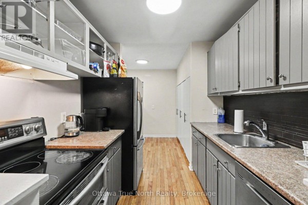 Laundry room - 132 - 2093 Orient Park Drive, Ottawa, ON K1B4W1 Photo 2