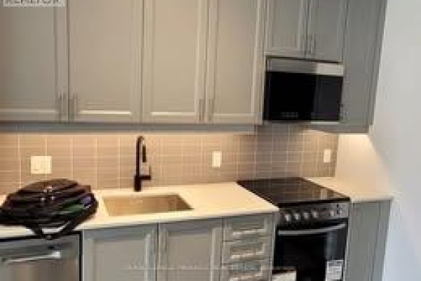 132 - 2343 Khalsa Gate, Oakville, ON L6M5R6 Photo 3