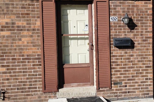 132 - 270 Timberbank Boulevard, Toronto, ON, photo 2