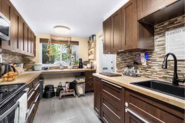 132 7476 138 Street, Surrey, BC V3W6G4 Photo 5