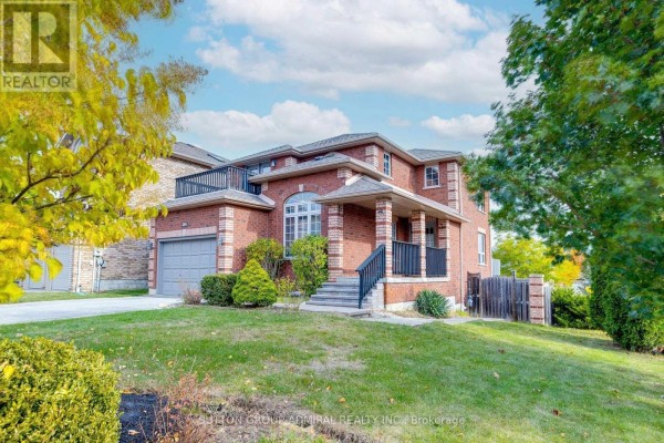 Residential for rent at 132 Brown Wood Drive, Barrie, ON - MLS® coSerJ