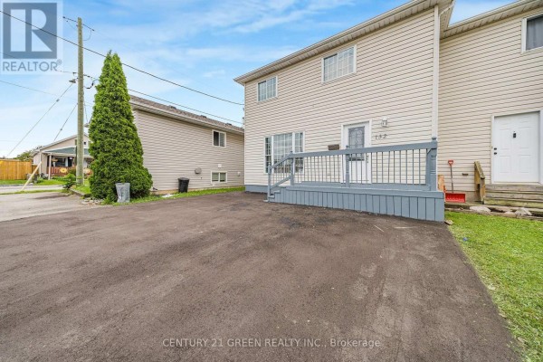 132 Carlton Street, St  Catharines, ON L2R7S6 Photo 2