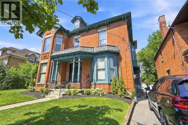 132 Emerald Street S, Hamilton, ON L8N2V5 Photo 3