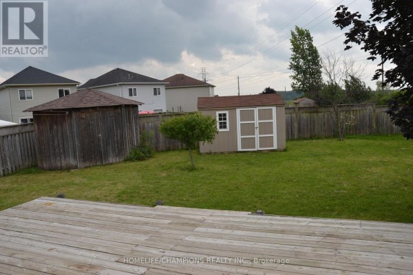 Primary Bedroom - 132 Henhoeffer Crescent, Kitchener, ON N2E4H3 Photo 4
