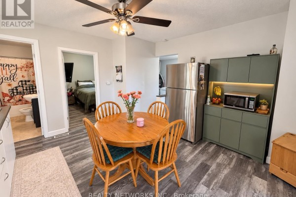 Kitchen - 132 Huot Street, Timmins, ON P0N1H0 Photo 3