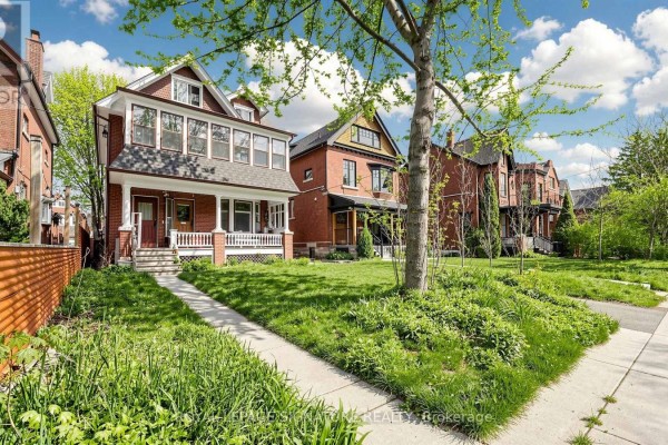 132 Marion Street, Toronto, ON M6R1E7 Photo 2