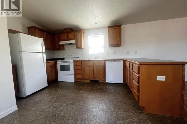 132 Prairie Sun Court, Swift Current, SK, photo 2