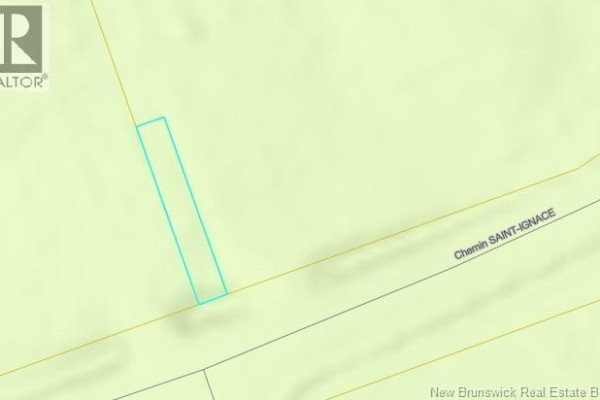 Map overview showing a rectangular lot with teal border, labeled 'Chemin Saint-Ignace', on a pale green background. - 132 Sqm Pont Du Milieu, Saint Ignace
