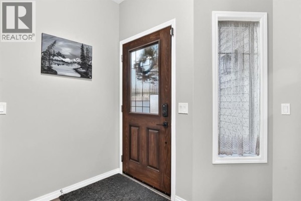 Dining room - 132 Wildrose Drive, Strathmore, AB T1P0G5 Photo 3