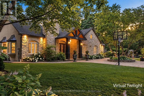 1320 Woodland Avenue, Mississauga