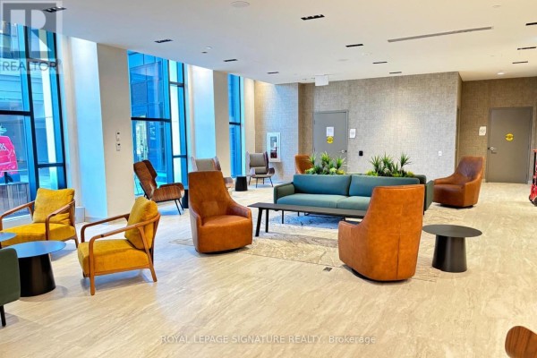 Living room - 1321 - 2485 Eglinton Avenue W, Mississauga, ON L5M2T1 Photo 2
