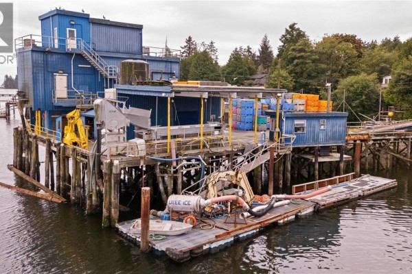 1321 Eber Rd, Ucluelet, BC, photo 2