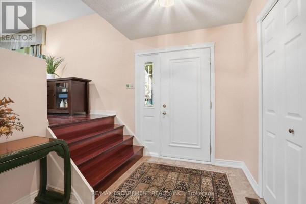 3pc Bathroom - 1321 Fairway Court, Burlington, ON L7P1M5 Photo 4