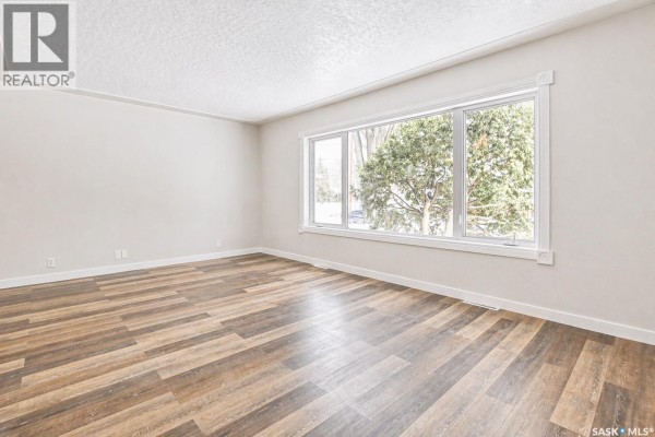 Dining room - 1321 Jubilee Avenue, Regina, SK S4S3S8 Photo 2