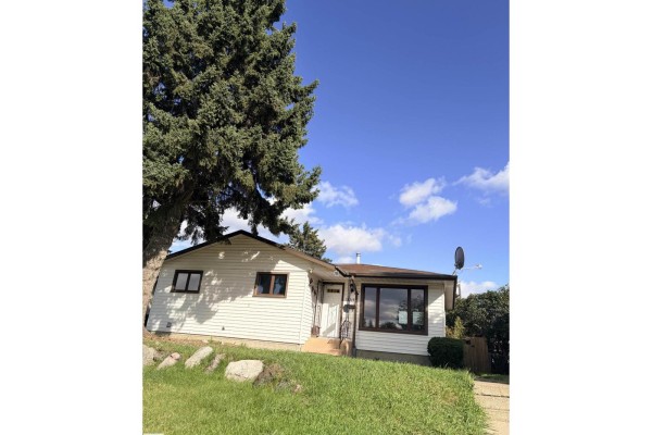 13219 107 St Nw, Edmonton, AB, photo 3