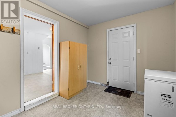 1323 2nd Avenue W, Owen Sound, ON N4K4N5 Photo 4