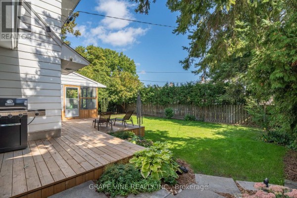 Den - 1323 Fernwood Drive, Ottawa, ON K1V7J8 Photo 4