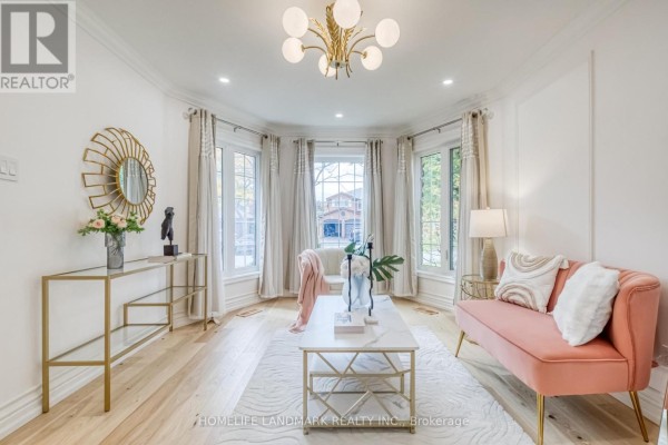 1323 Greenwood Crescent, Oakville