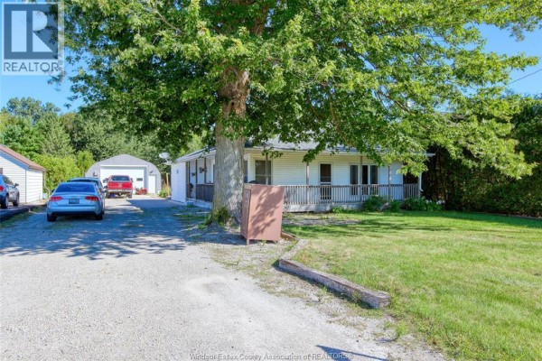 4pc Bathroom - 1323 Mersea Rd 2, Leamington, ON N8H3V7 Photo 2