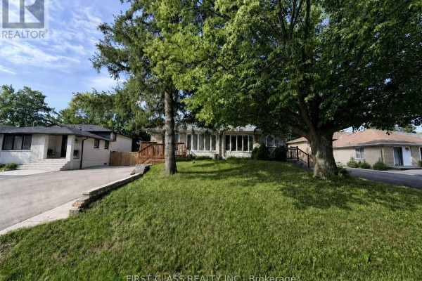 1323 Redbank Crescent, Oakville, ON, photo 2