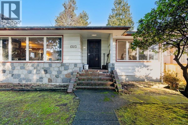 1323 W 49th Avenue, Vancouver, BC, photo 3