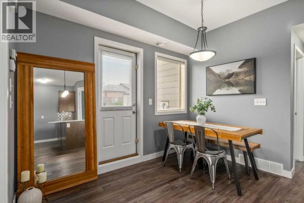 Dining room - 1324, 2461 Baysprings Link Sw, Airdrie, AB T4B4C6 Photo 4