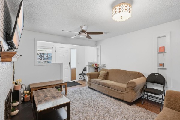 13242 67 Avenue, Surrey, BC V3W7J2 Photo 5