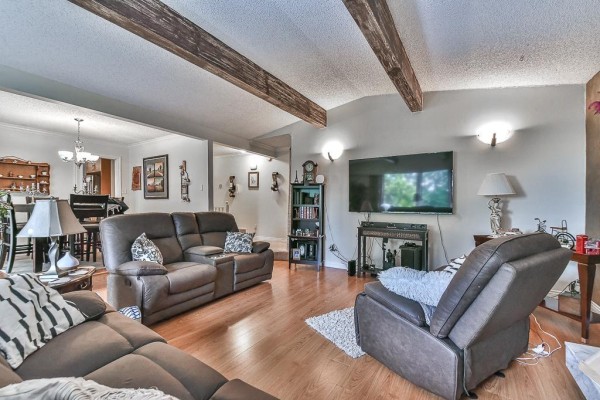 13243 Coulthard Road, Surrey, BC V3X3E5 Photo 2