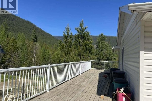 Bedroom - 1325 Lakeview Arrow Creek Road, Creston, BC V0B1G9 Photo 4