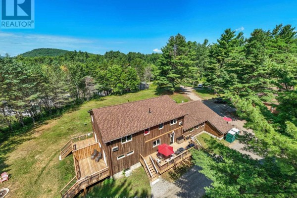 1326 Kawagama Lake Road, Algonquin Highlands, ON, photo 2