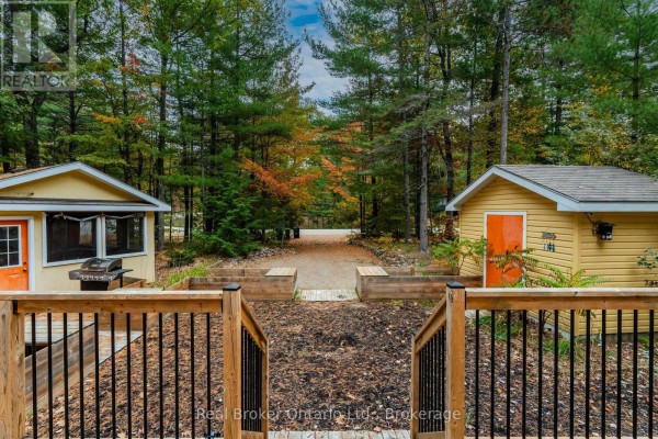 1326 Tiny Beaches Road N, Tiny, ON L9M0H3 Photo 5