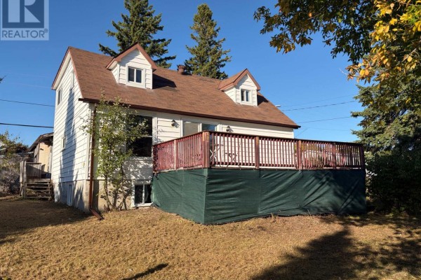 Primary Bedroom - 1327 Leroux Avenue, Iroquois Falls, ON P0K1G0 Photo 4