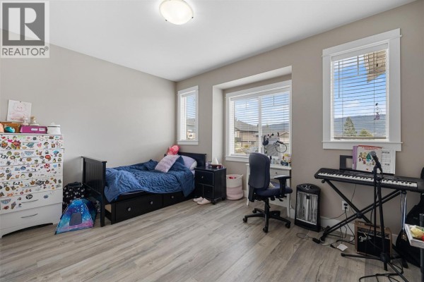 Bedroom - 13272 Shoreline Drive, Lake Country, BC V4V2T2 Photo 5