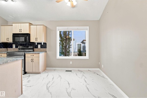 Bedroom 2 - 1328 80 St Sw, Edmonton, AB T6X1H4 Photo 5