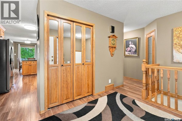 Kitchen - 1328 Harrison Way N, Regina, SK S4X4G4 Photo 4