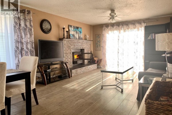 1329 108 Avenue, Dawson Creek, BC, photo 3