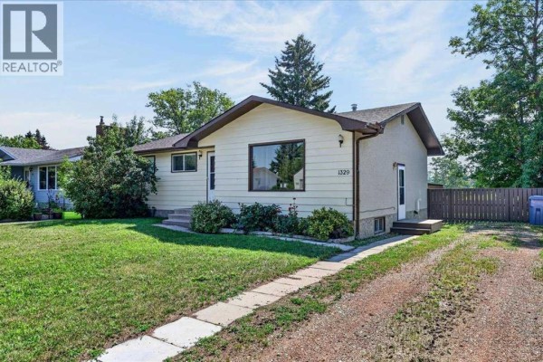 1329 Osler Street, Carstairs, AB, photo 3