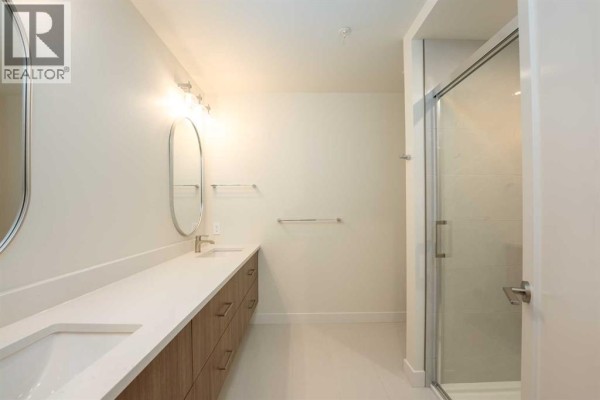 Primary Bedroom - 133, 102 Scenic Drive N, Lethbridge, AB T1J4L3 Photo 2