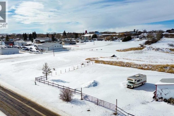 133 & 137 Railway Avenue N, Big Valley, AB T0J0G0 Photo 2