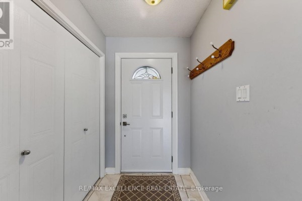 133 Cardinal Street, Barrie, ON L4M6G2 Photo 4