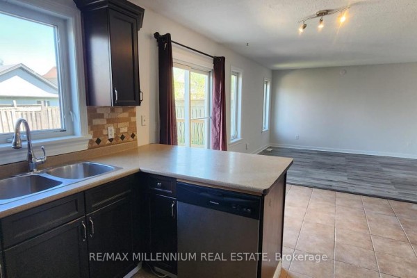 133 Fleming Way, Shelburne, ON L9V3E5 Photo 5