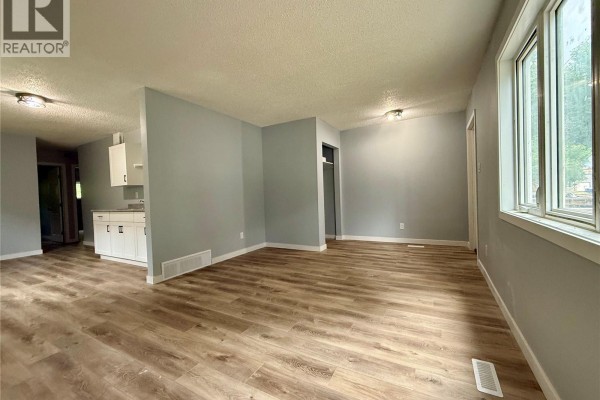 Laundry room - 133 L Avenue S, Saskatoon, SK S7M2G0 Photo 4