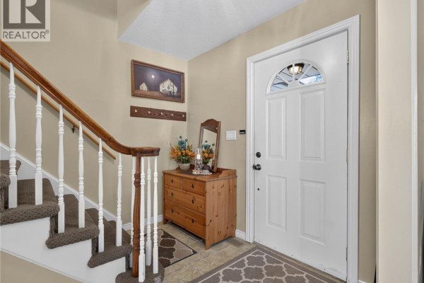 Laundry room - 133 Leaside Drive, Welland, ON L3C6N4 Photo 4
