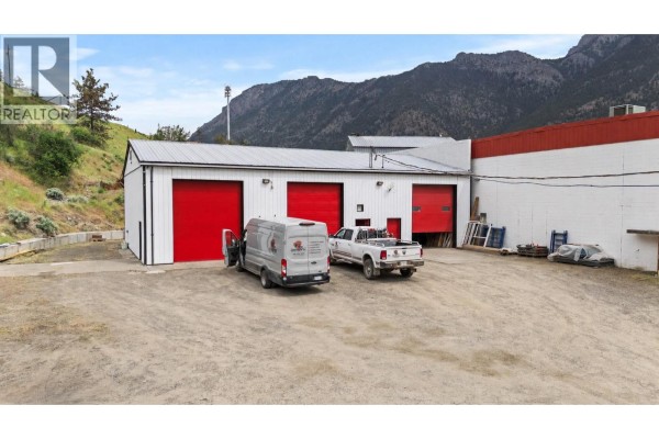 133 Moran Place, Lillooet, BC V0K1V0 Photo 5