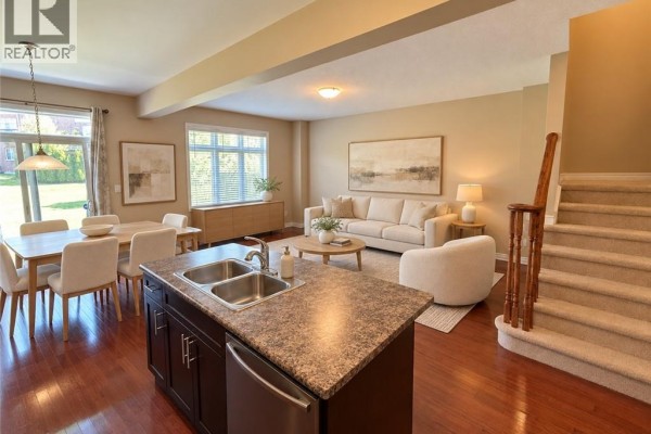 Dining room - 133 Oakhaven Place, Hamilton, ON L9K0B6 Photo 4