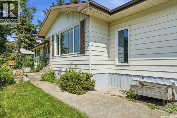 133 Pollard Street, Earl Grey, SK, photo 2