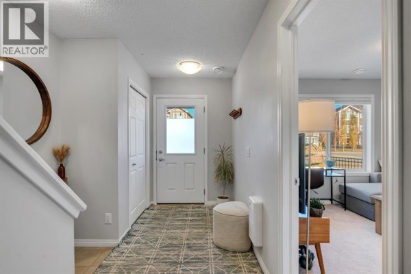 Dining room - 133 Sundown Road, Cochrane, AB T4C2M5 Photo 5