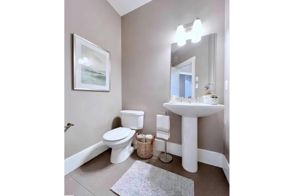 1330 Ainslie Wd Sw, Edmonton, AB, photo 3