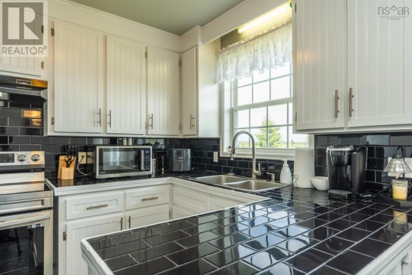 4pc Bathroom - 1331 Main Shore Road, Sandford, NS B5A5K8 Photo 5
